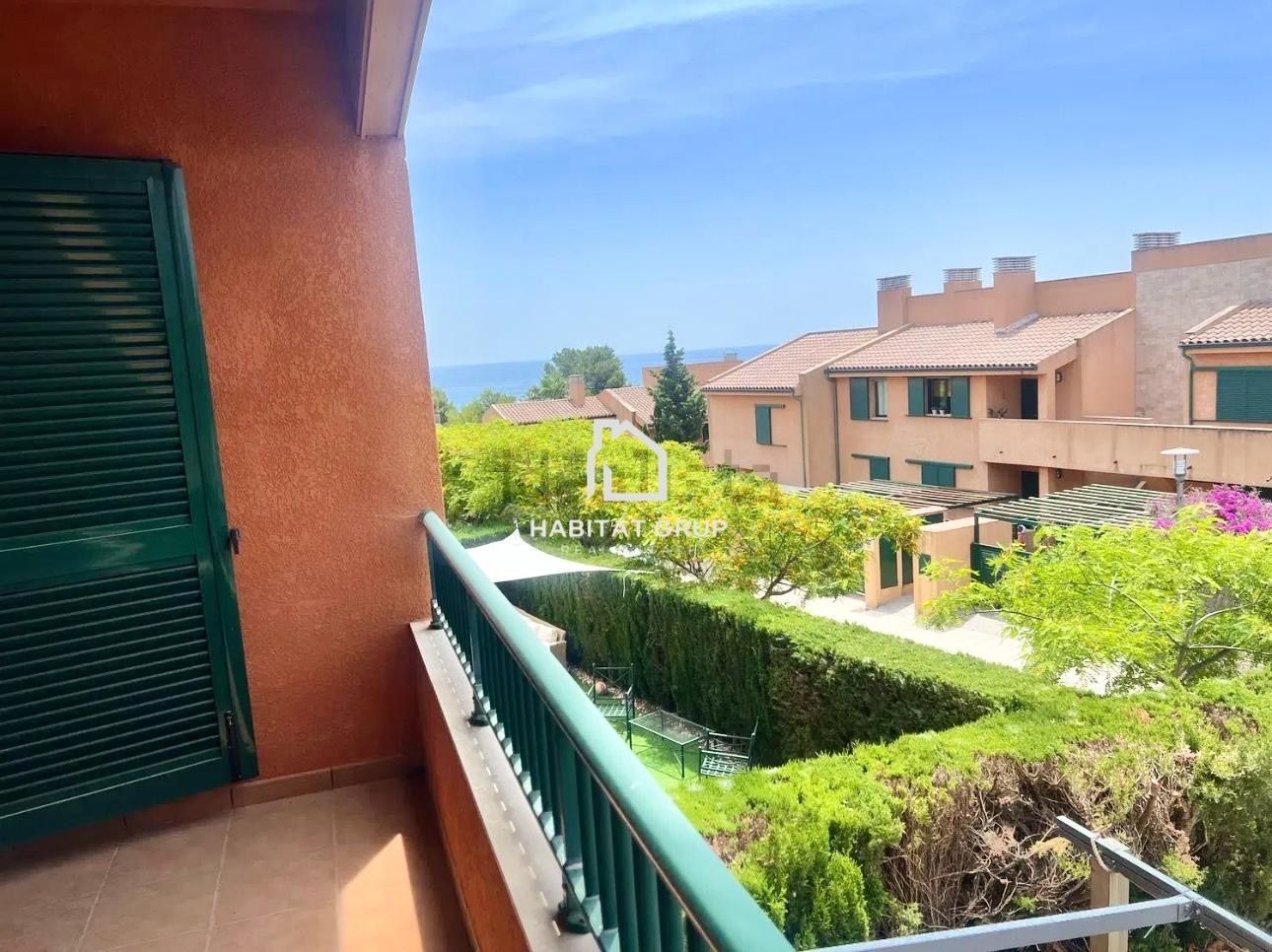 Jardí de Pis en venda en L'Ametlla de Mar  amb Aire condicionat, Calefacció i Terrassa