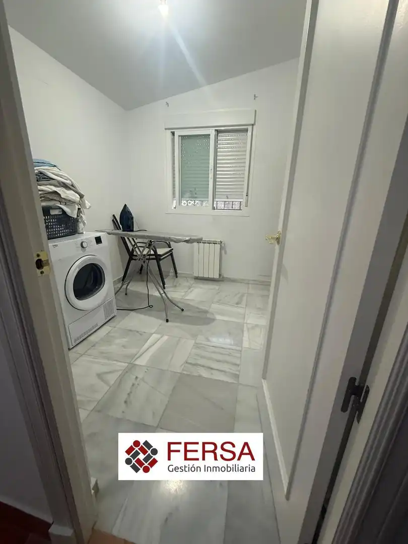 Doppelhaushälfte mit Pool zur Miete in Vistahermosa - Fuentebravía, imagen 3