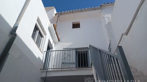 Foto 2 de Casa o xalet en venda a Calle Fuentes, Alozaina, Málaga