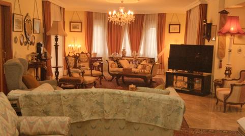 Foto 3 de Casa o xalet en venda a Centro - Manguilla, Madrid