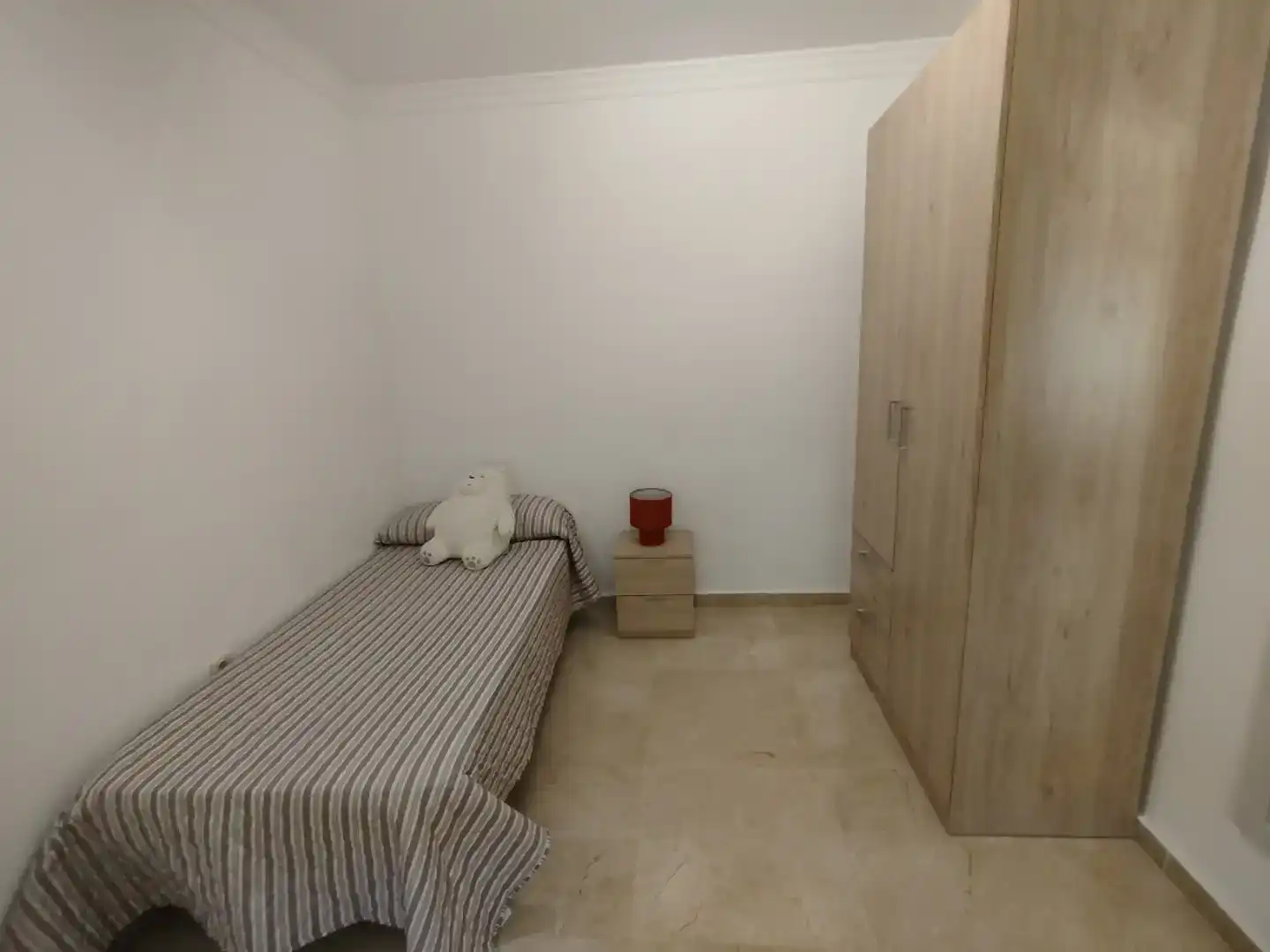 Dormitori de Casa o xalet en venda en  Melilla Capital amb Aire condicionat, Piscina i Balcó
