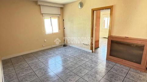 Foto 4 de Piso en venta en Palomeras Sureste, Madrid