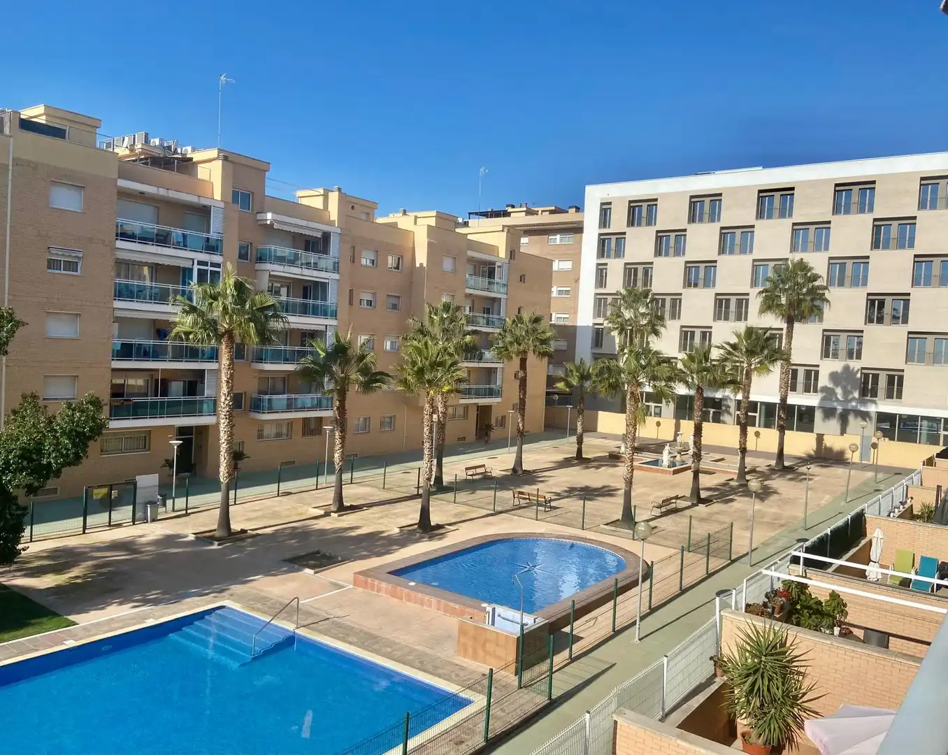 Piscina de Piso en venta en Reus con Aire acondicionado, Jardín privado y Parquet