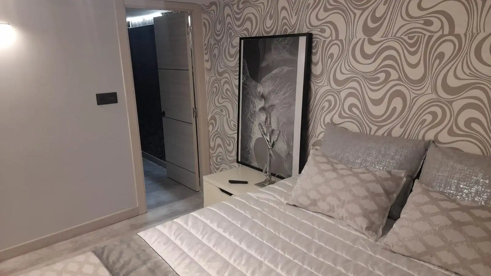 Bedroom of Commercial properties for sale in Lleida