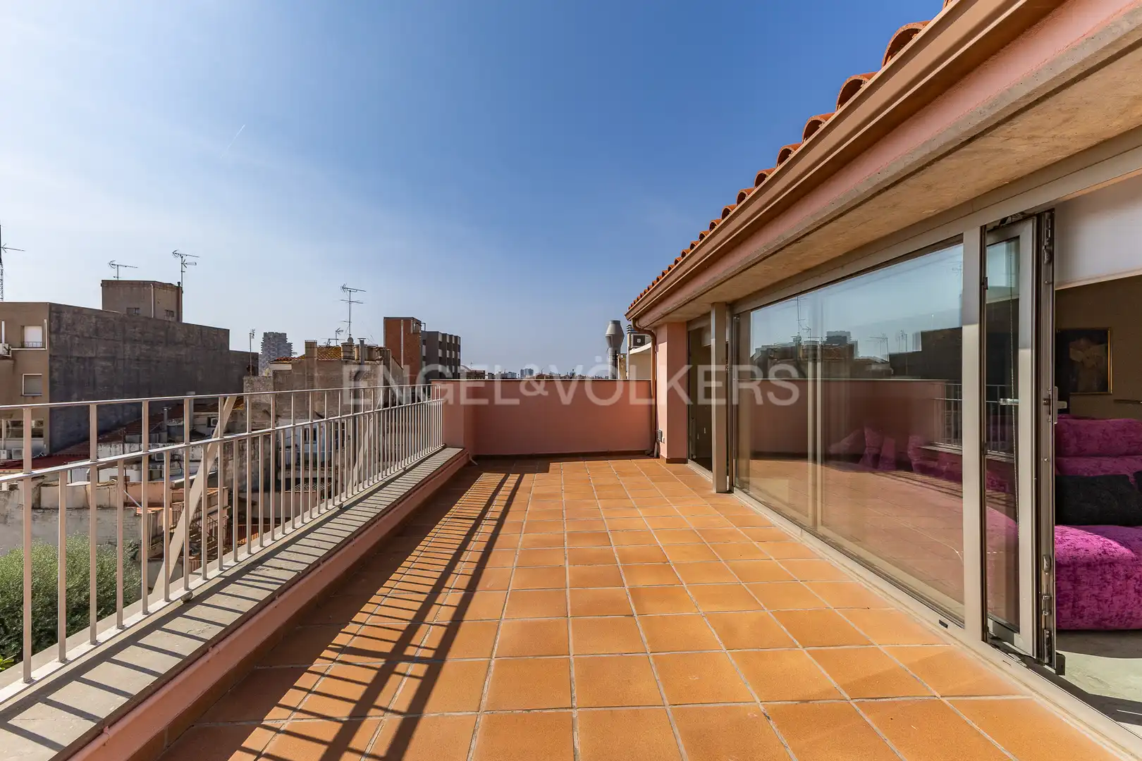 Terrace of Duplexes for rent in Mataró  with Air Conditioner, Heating and Parquet flooring