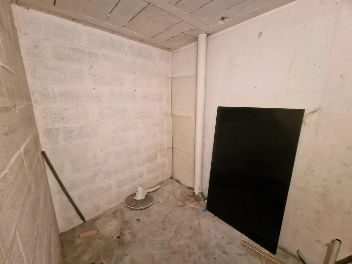 Piso en venta en San Cibrao das Viñas con Calefacción, Parquet y Terraza