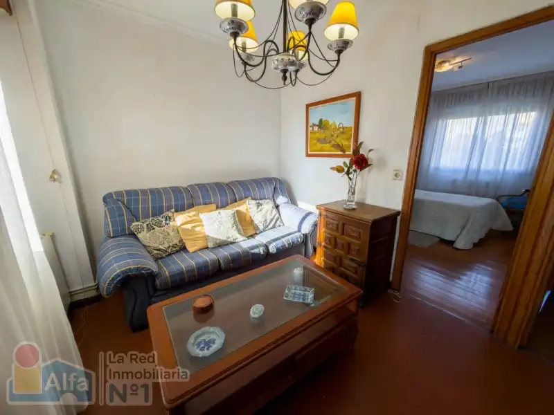Casa adosada en venda a Salgueira - O Castaño