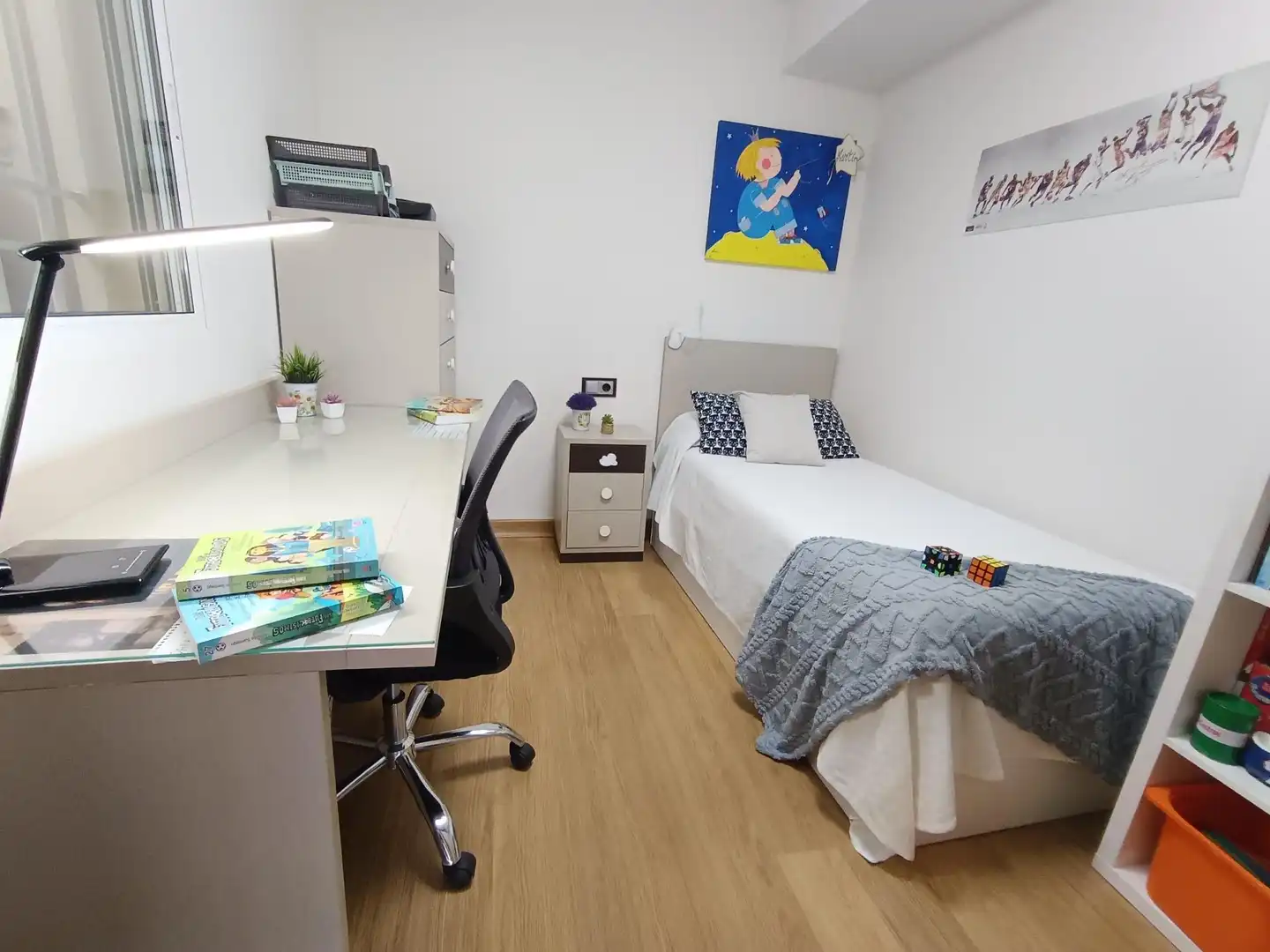 Schlafzimmer von Erdgeschoss zum Verkauf in Casco Urbano