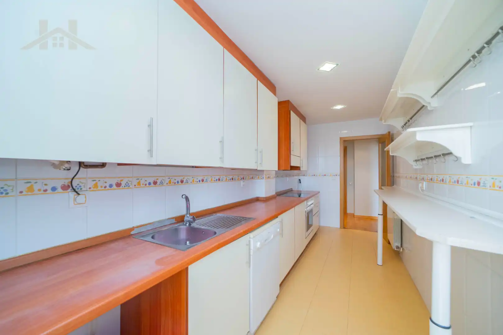 Flat with pool for sale in Calle Mar de Fora, imagen 4