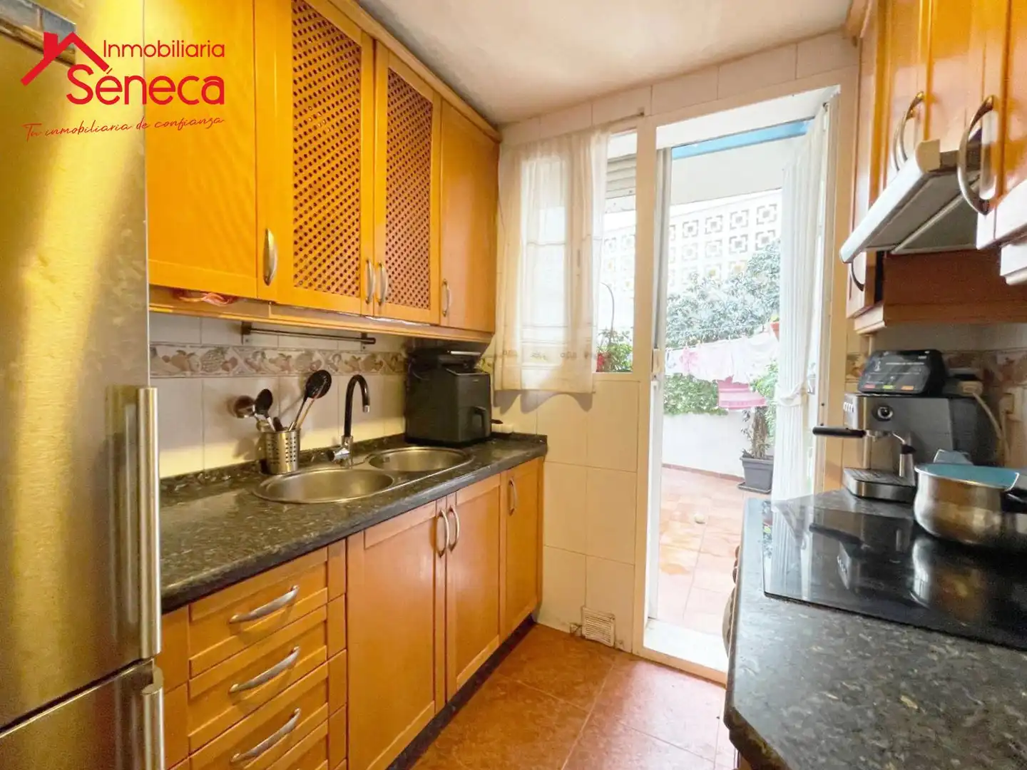 Kitchen of Flat for sale in Córdoba  with Air Conditioner and Heating