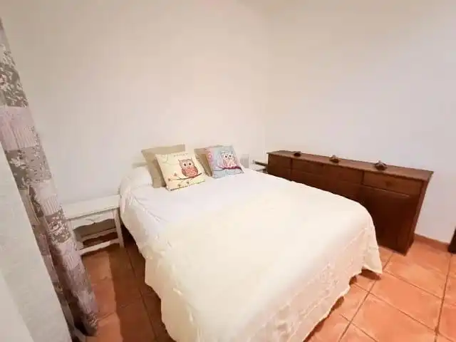 Dormitori de Casa o xalet en venda en L'Alfàs del Pi amb Aire condicionat, Calefacció i Jardí privat