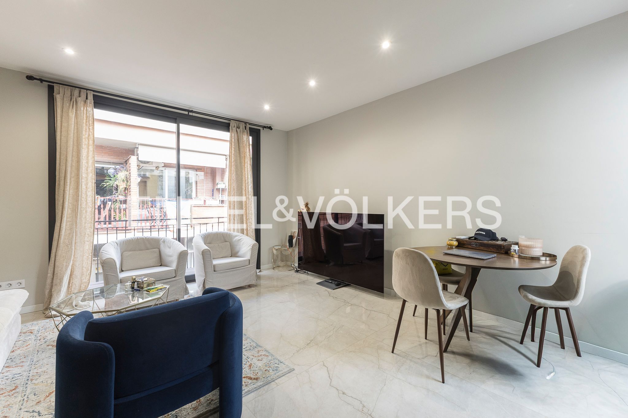 Sala d'estar de Casa o xalet en venda en  Barcelona Capital amb Aire condicionat, Calefacció i Terrassa