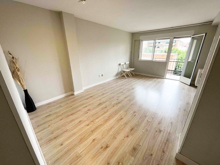 Bedroom of Flat to rent in  Madrid Capital  with Heating, Parquet flooring and Terrace