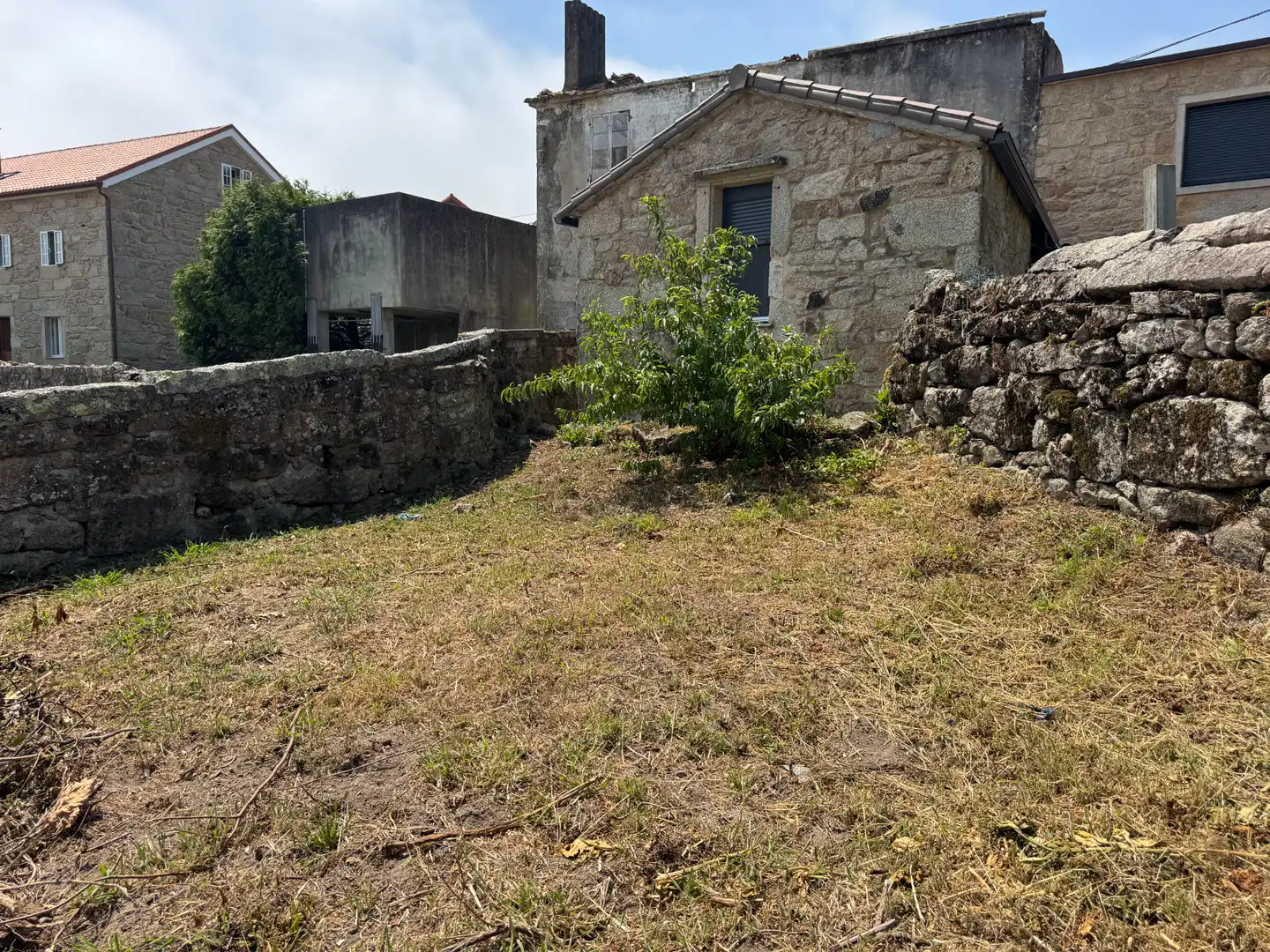 Houses for sale in Muros