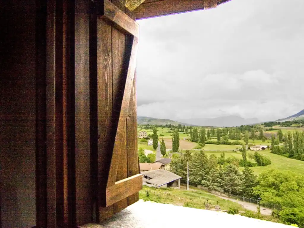Balcony of Houses for sale in Valle de Lierp