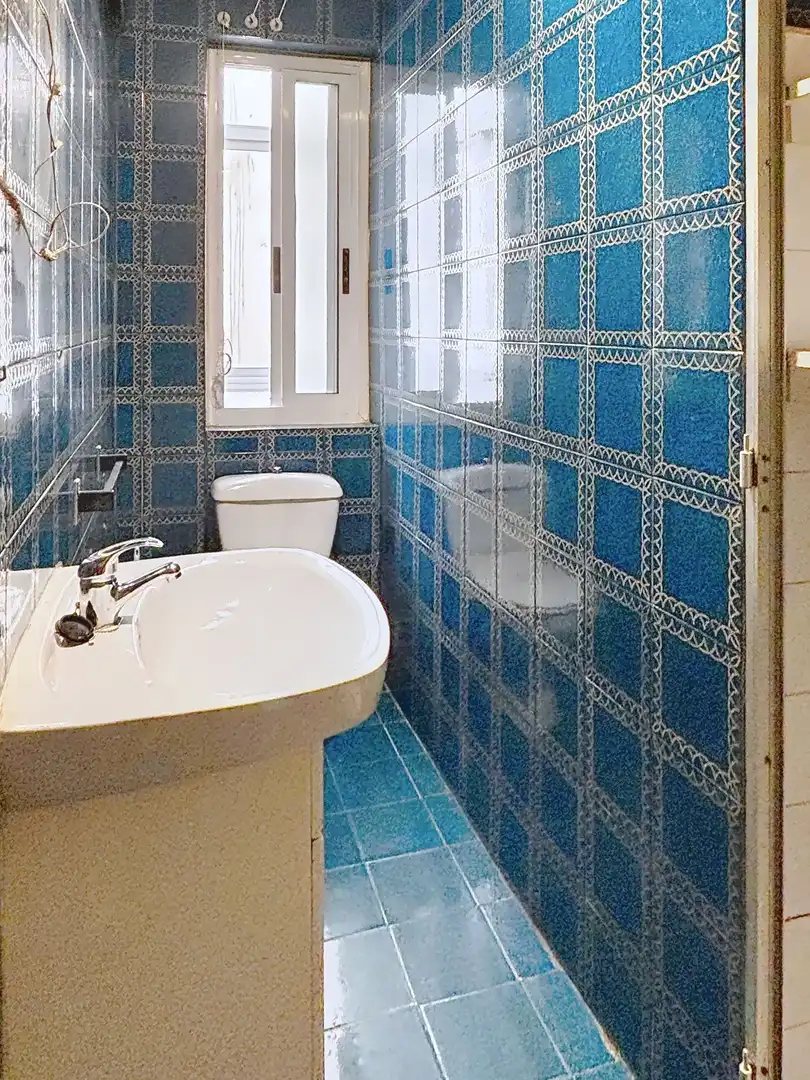 Bathroom of Flat for sale in León Capital   with Heating and Terrace