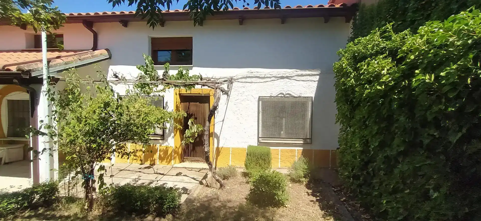 Vista exterior de Casa o xalet en venda en Alba de Yeltes, Salamanca