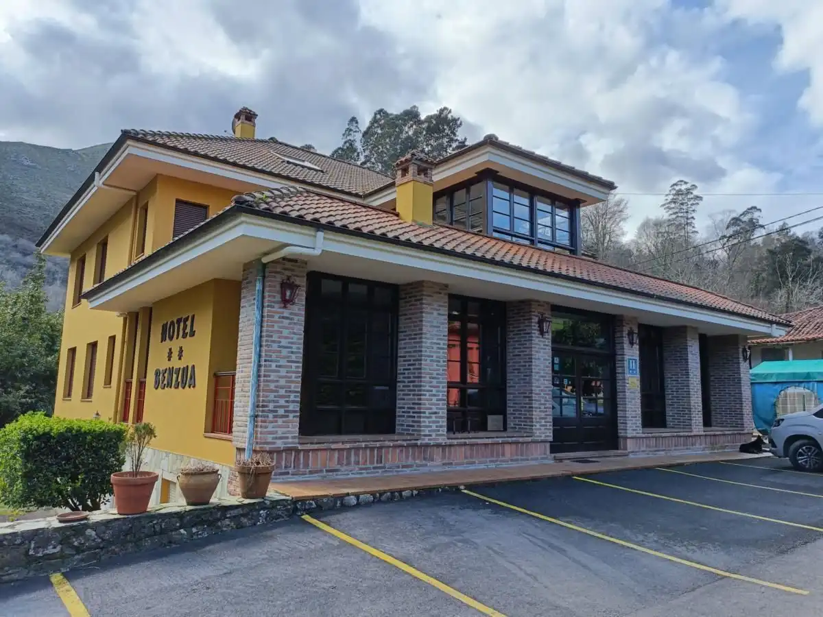 Hotel en venda a Vibaña - Ardisana - Caldueño
