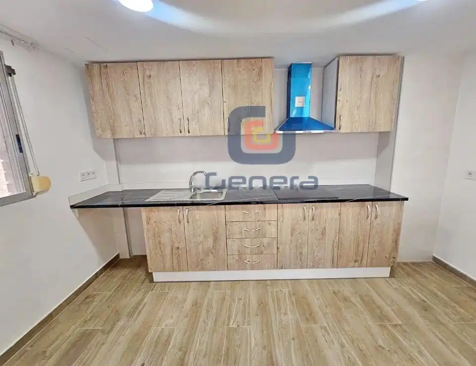 Cuina de Pis en venda en Alicante / Alacant amb Parquet, Terrassa i Moblat