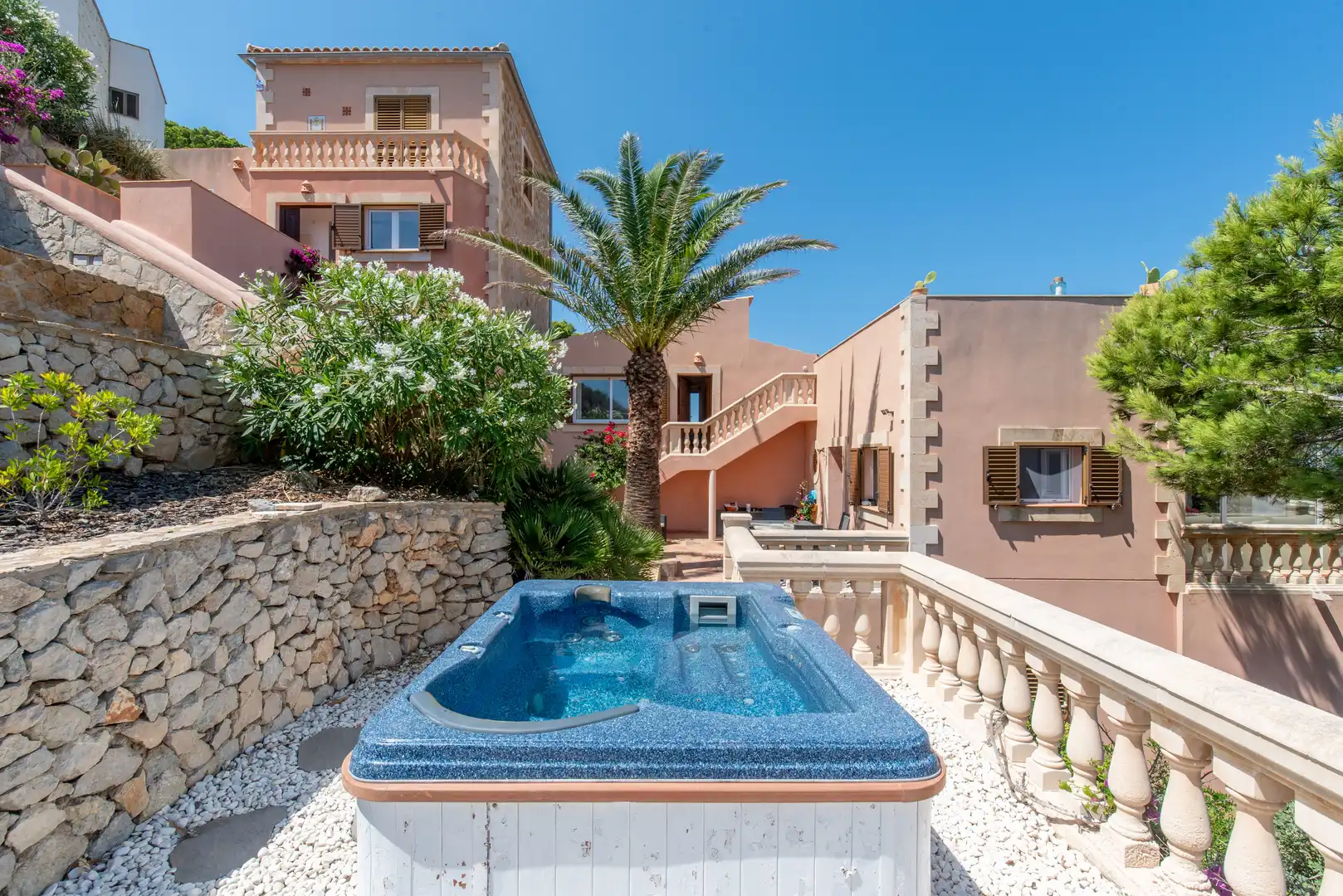 Vista exterior de Finca rústica en venta en Capdepera con Aire acondicionado, Calefacción y Trastero