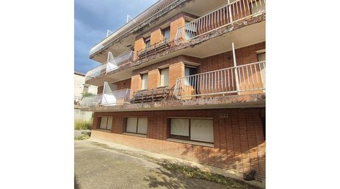 EN VENTA Hotel con Dos Edificios y Capacidad para Más de 100 Personas en Naval
