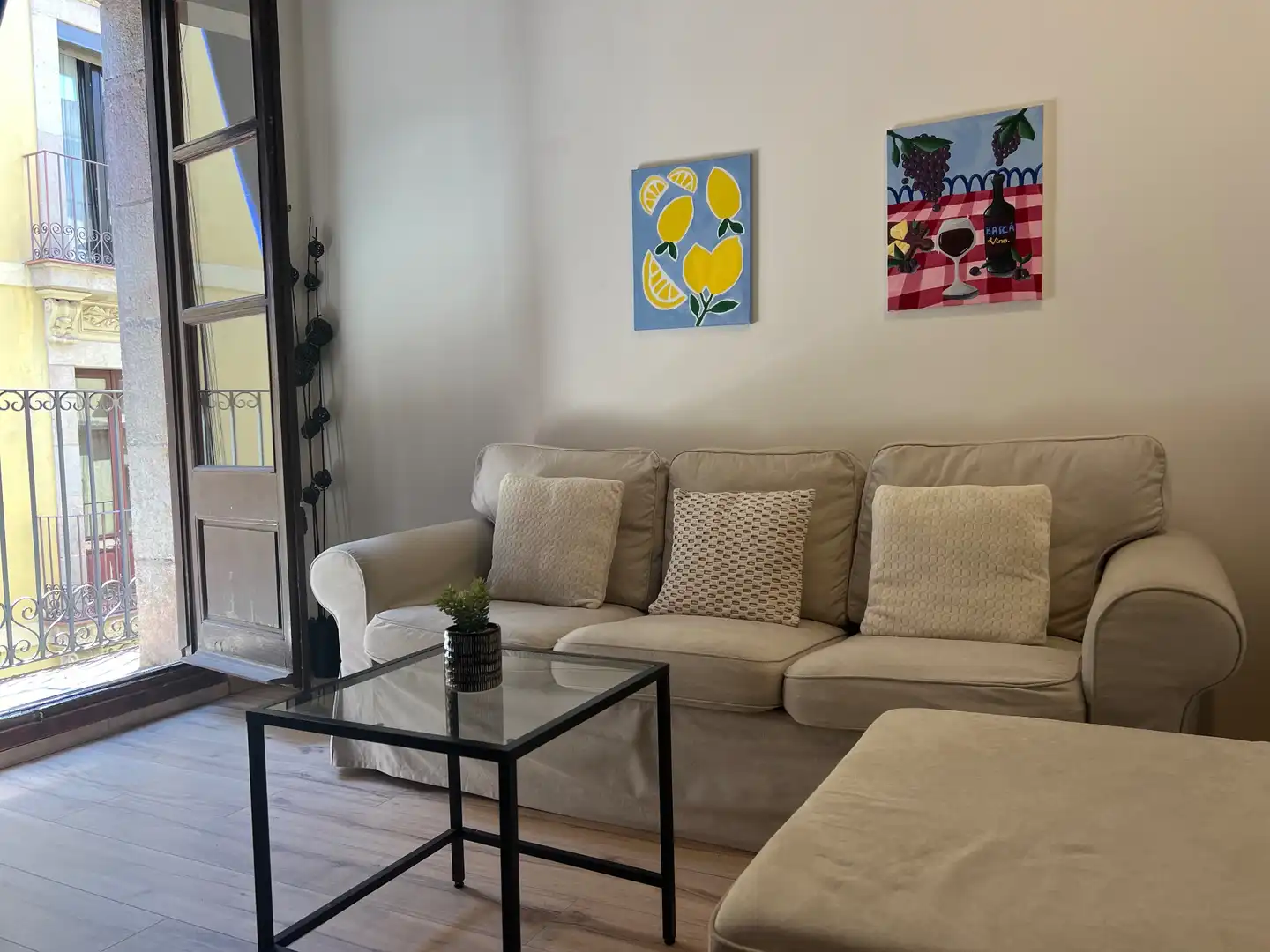 Sala de estar de Piso en venta en Barcelona con Aire acondicionado, Calefacción y Amueblado