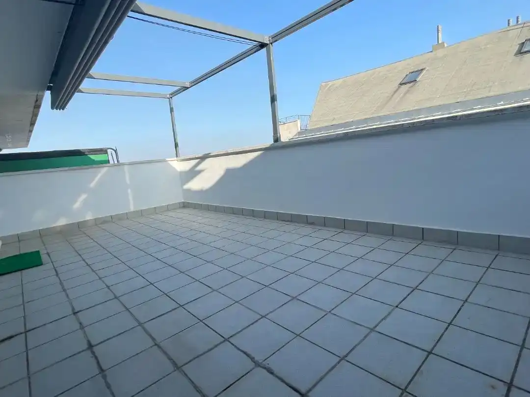 Terrasse von Dachboden zur Miete in Zaratán mit Schwimmbad