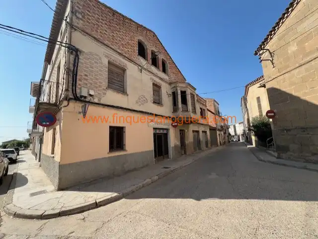 Vista exterior de Casa o chalet en venta en Bellcaire d'Urgell