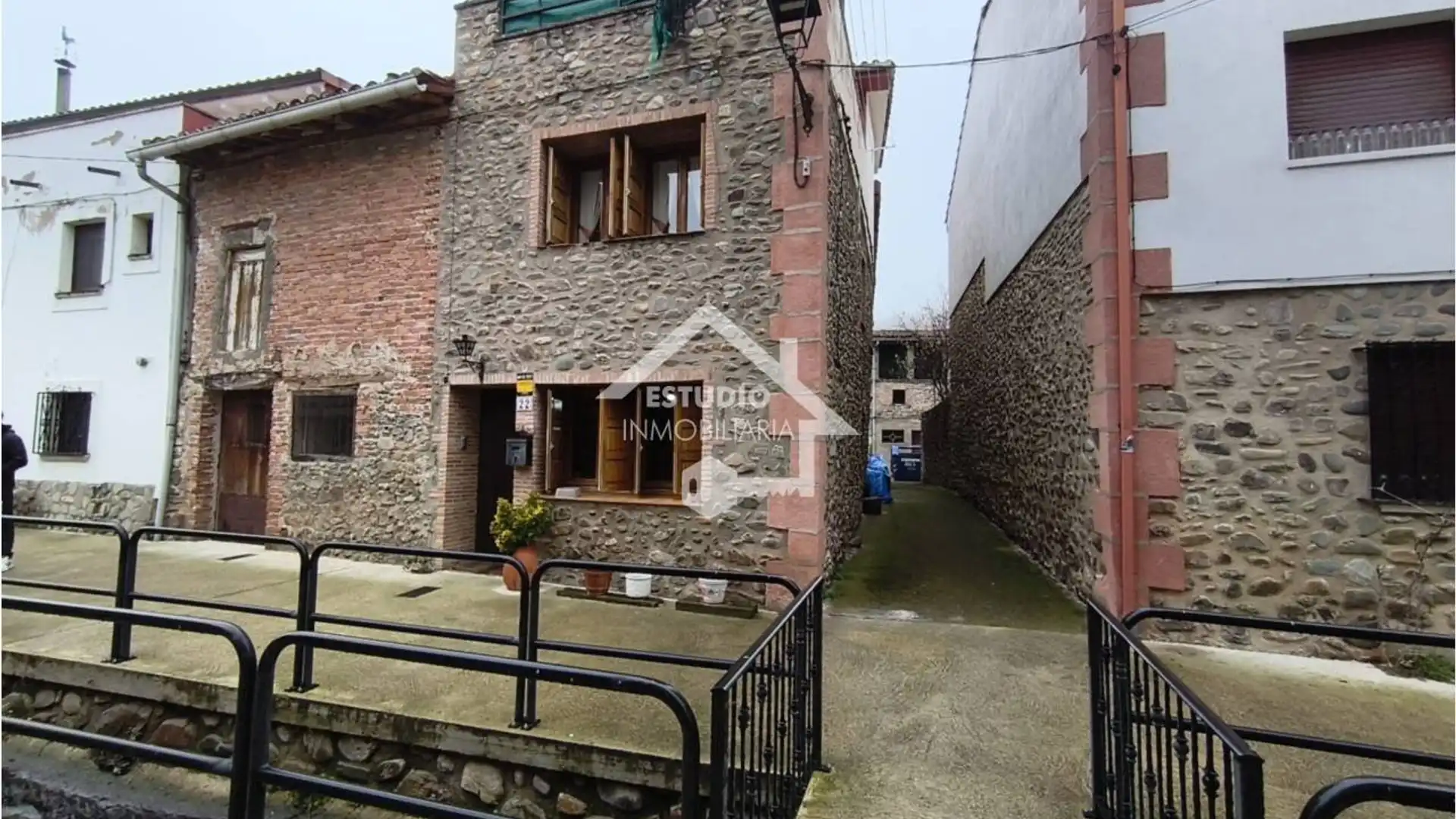 Vista exterior de Casa o chalet en venta en Zorraquín con Calefacción, Terraza y Trastero