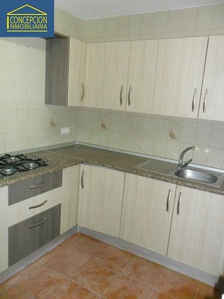 Cuina de Pis de lloguer en  Córdoba Capital amb Aire condicionat, Calefacció i Terrassa
