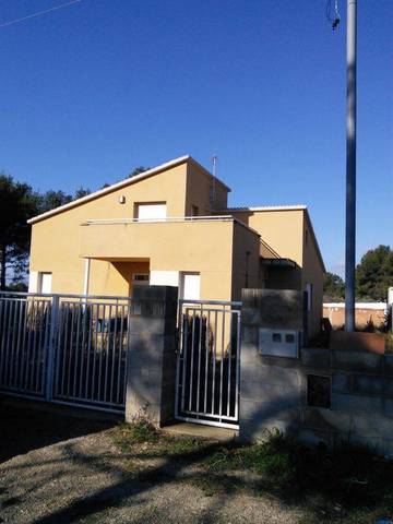 Casa-chalet en Venta en Cabra del Camp
