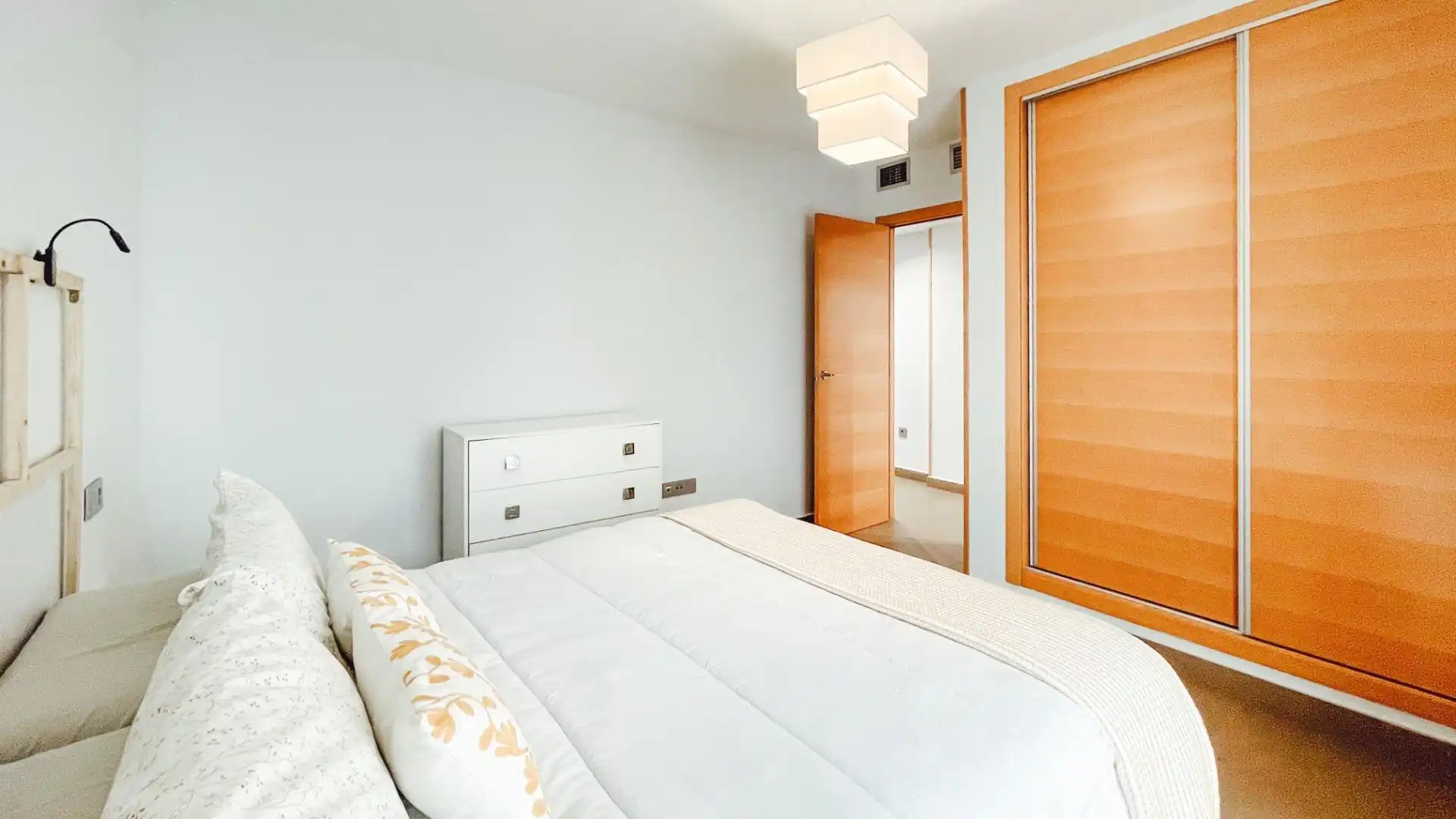 Habitación de Apartamento en venta en Benidorm