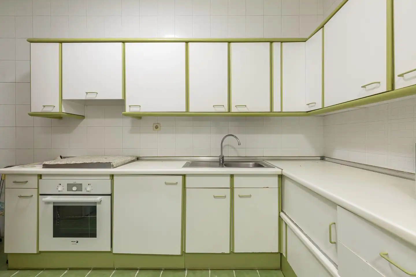 Ground floor for sale in Calle del Olivar, Ensanche
