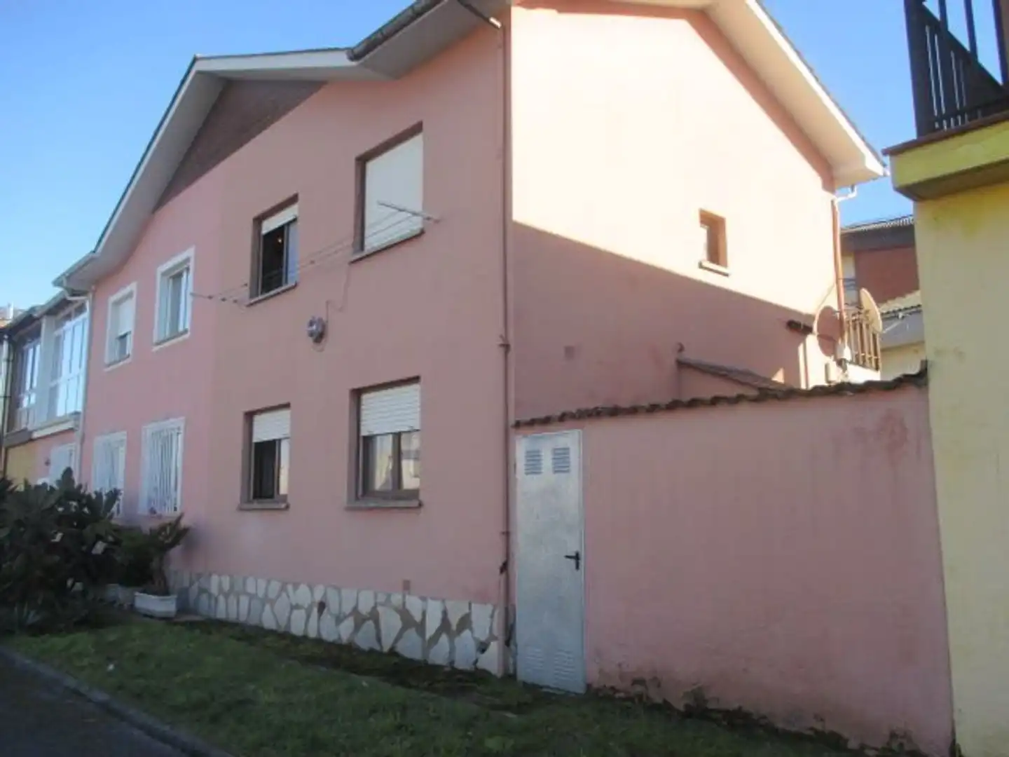 Exterior view of Detached homes for sale in Vegadeo  with Heating, Terrace and Storage room