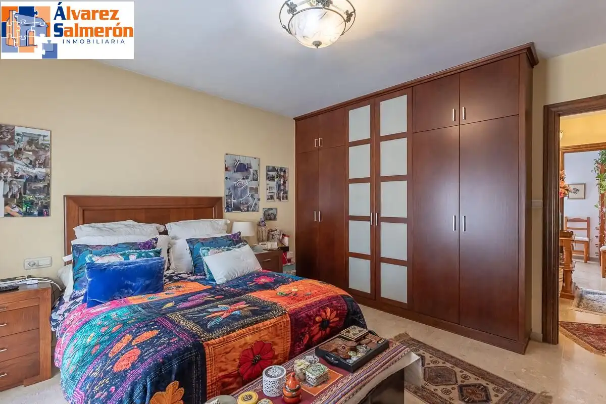 Bedroom of Houses for sale in Huétor Vega  with Air Conditioner, Heating and Terrace
