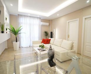 Living room of Flat for sale in  Granada Capital  with Air Conditioner, Storage room and Community pool