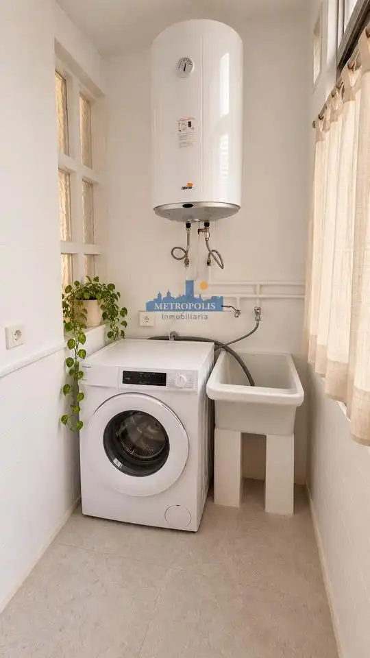 Bathroom of Flat for sale in La Bosca