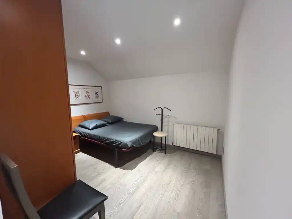 Habitación de Dúplex en venta en Badalona con Calefacción, Parquet y Alarma