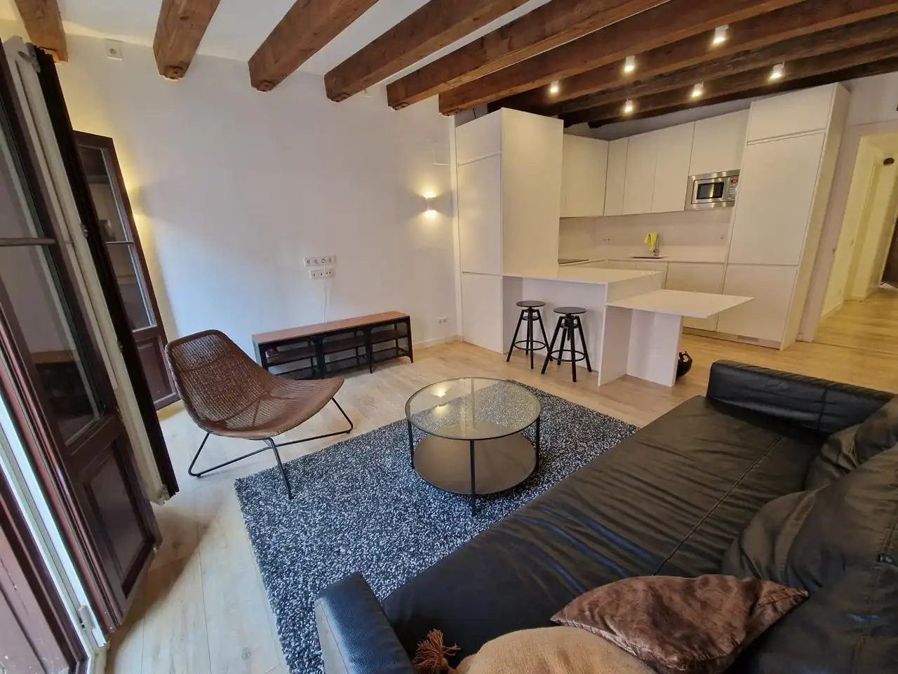 Sala d'estar de Àtic en venda en Barcelona amb Aire condicionat i Terrassa
