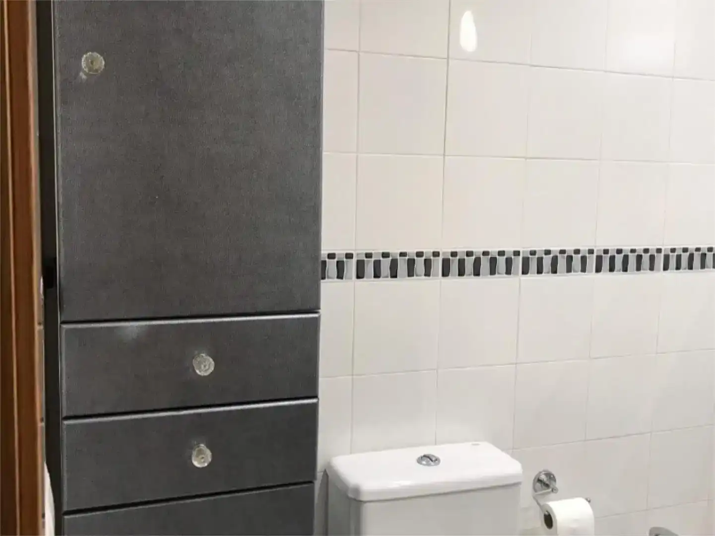 Baño de Piso en venta en Algeciras con Balcón