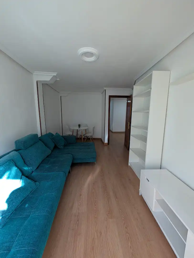 Appartamento con balcone in affitto a Calle Guevara, imagen 10