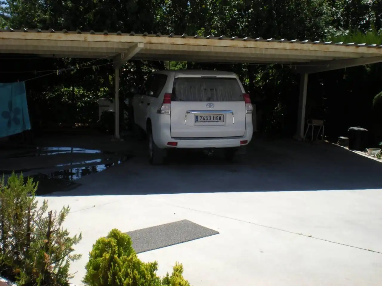 Aparcament de Casa o xalet en venda en Alhaurín de la Torre amb Jardí privat, Terrassa i Moblat