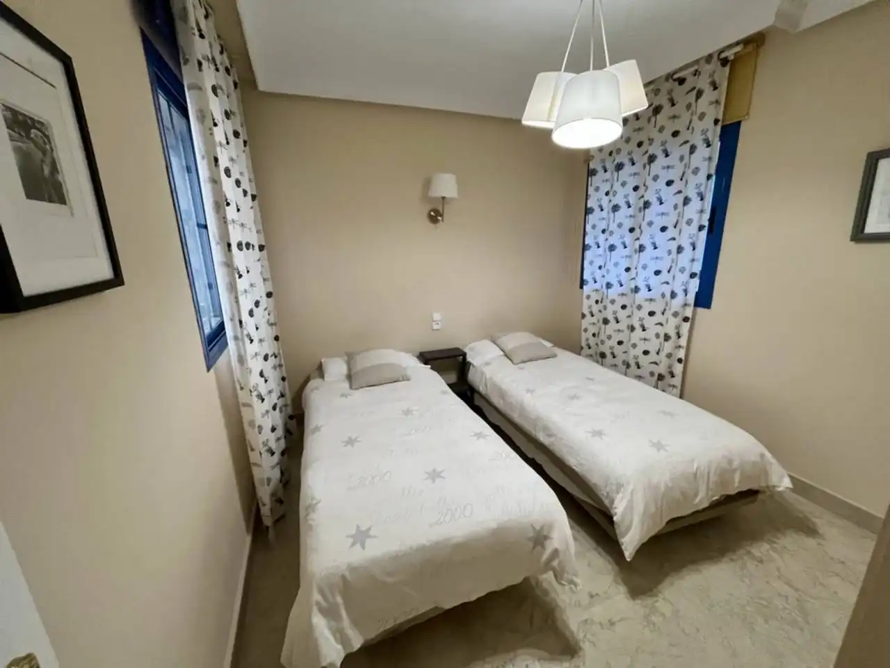 Schlafzimmer von Wohnungen zum Verkauf in Almuñécar mit Klimaanlage, Terrasse und Abstellraum