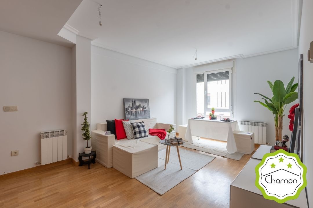 Living room of Duplex for sale in Miranda de Ebro  with Heating and Storage room