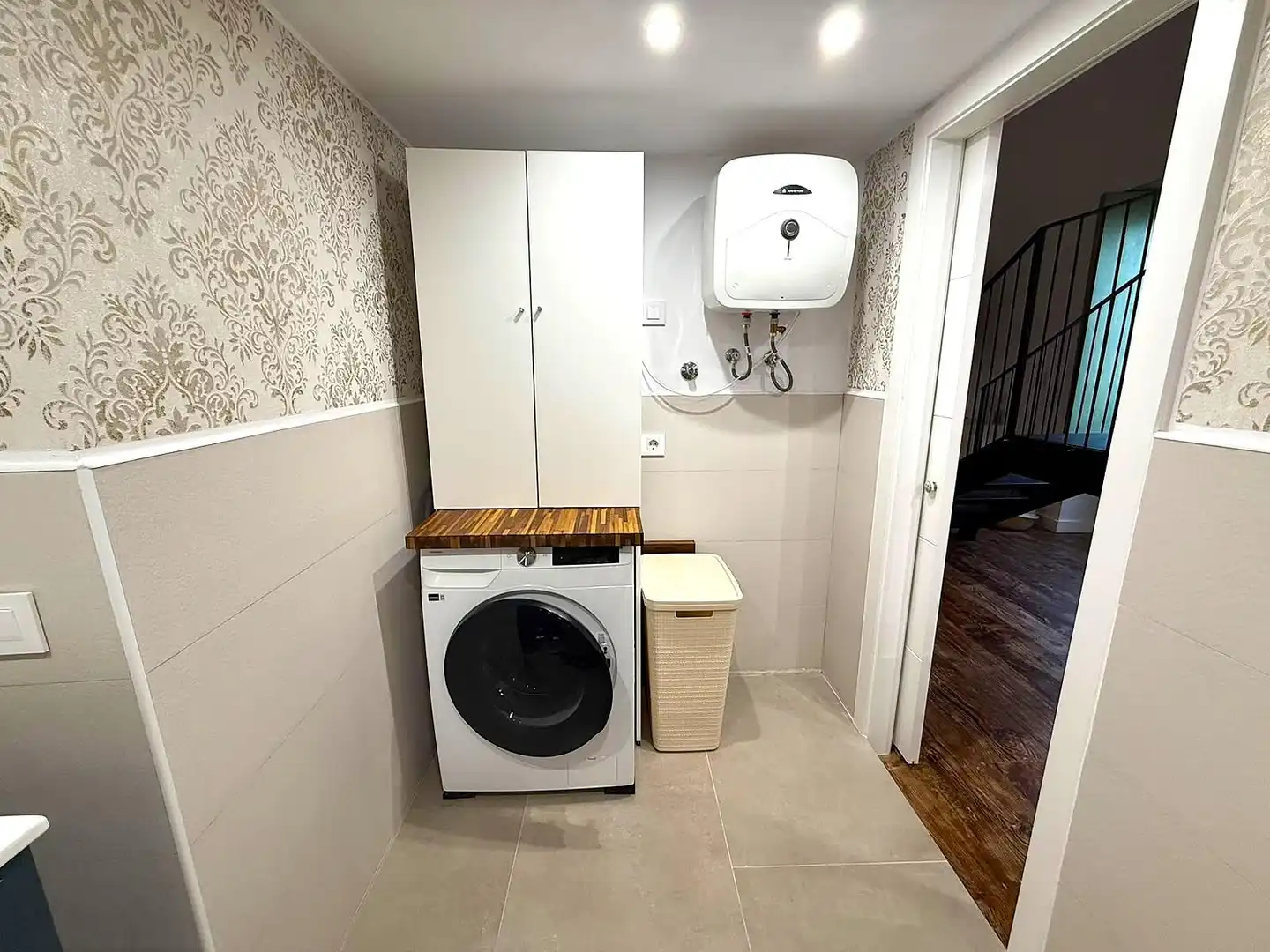 Bathroom of Apartments for rent in Telde
