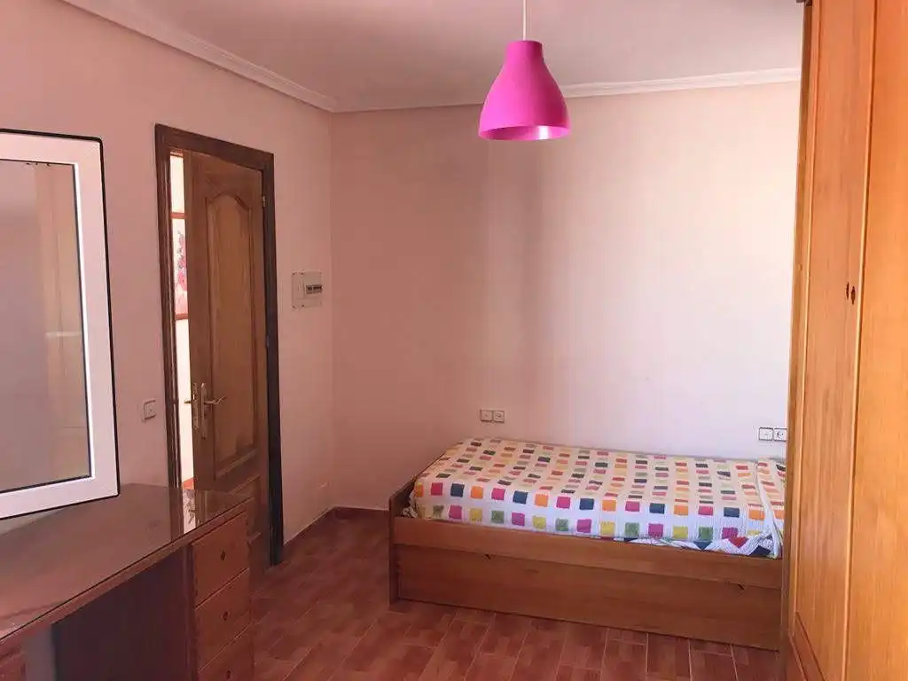 Dormitori de Dúplex per a compartir en Costacabana - Loma Cabrera