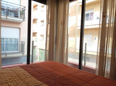 Piso con balcón en venta en Carrer Orient