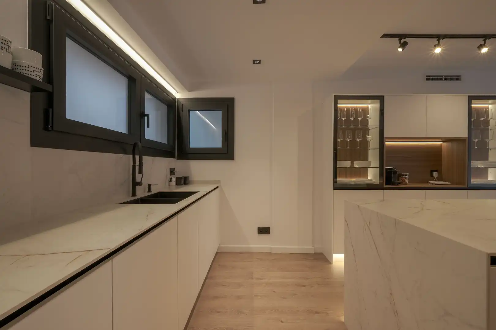 Kitchen of Flat for sale in Lleida  with Air Conditioner, Heating and Furnished