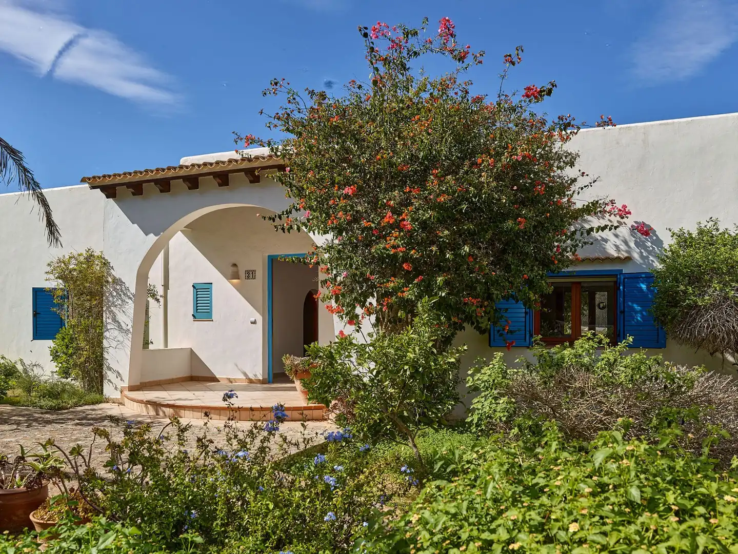 Exterior view of Houses for sale in Sant Josep de sa Talaia  with Air Conditioner, Heating and Private garden