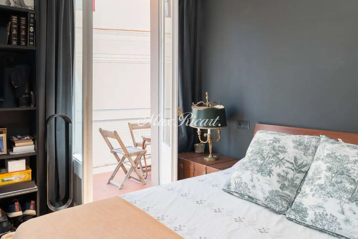 Bedroom of Flat for sale in Barcelona  with Heating, Terrace and Balcony